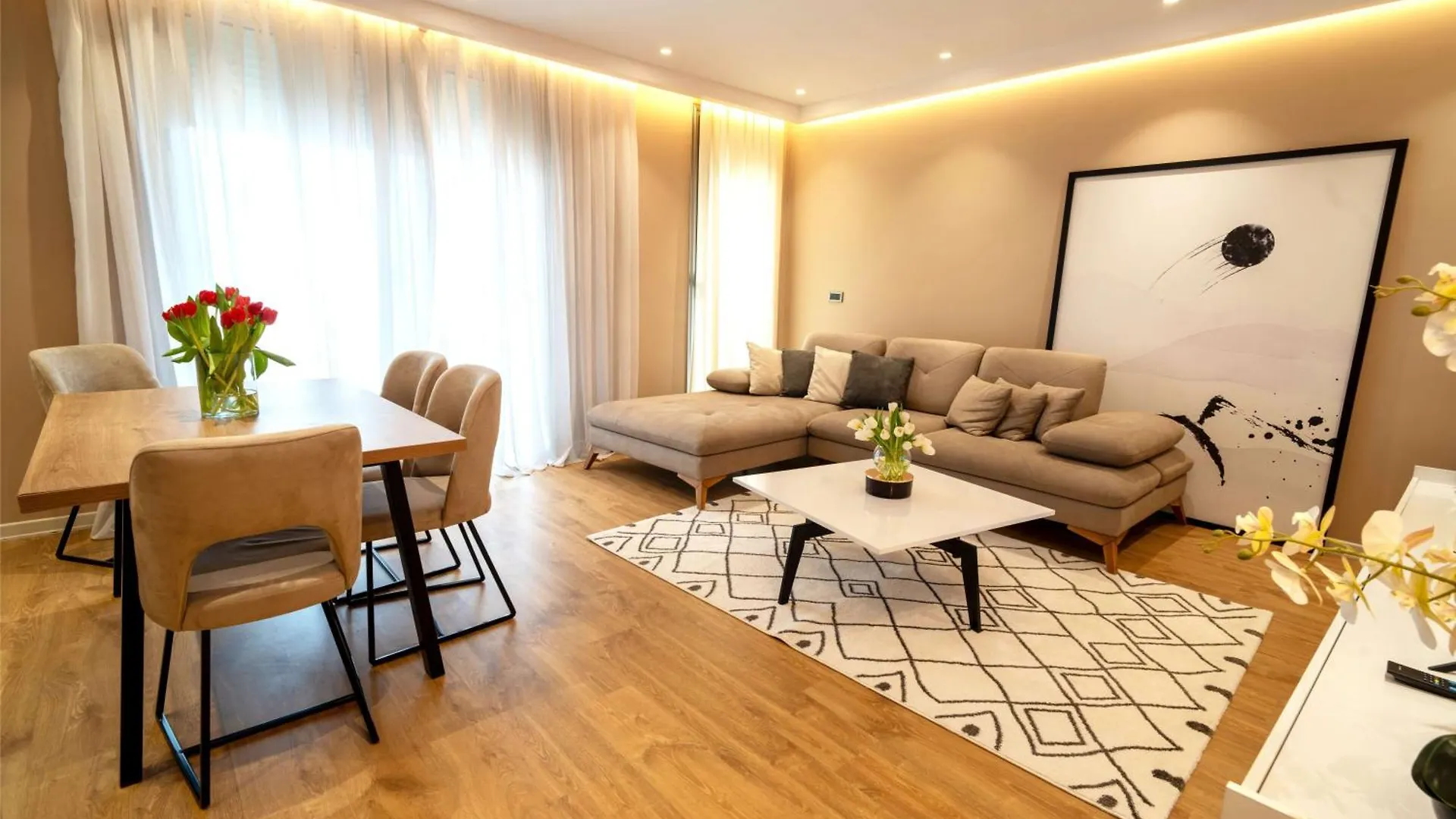**** Aparthotel Lake Drive Rooms&Apartments Tirana Albania
