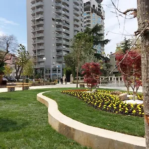 Hotell Mulaj Tirana