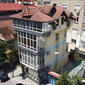 Pik Loti *** Тирана