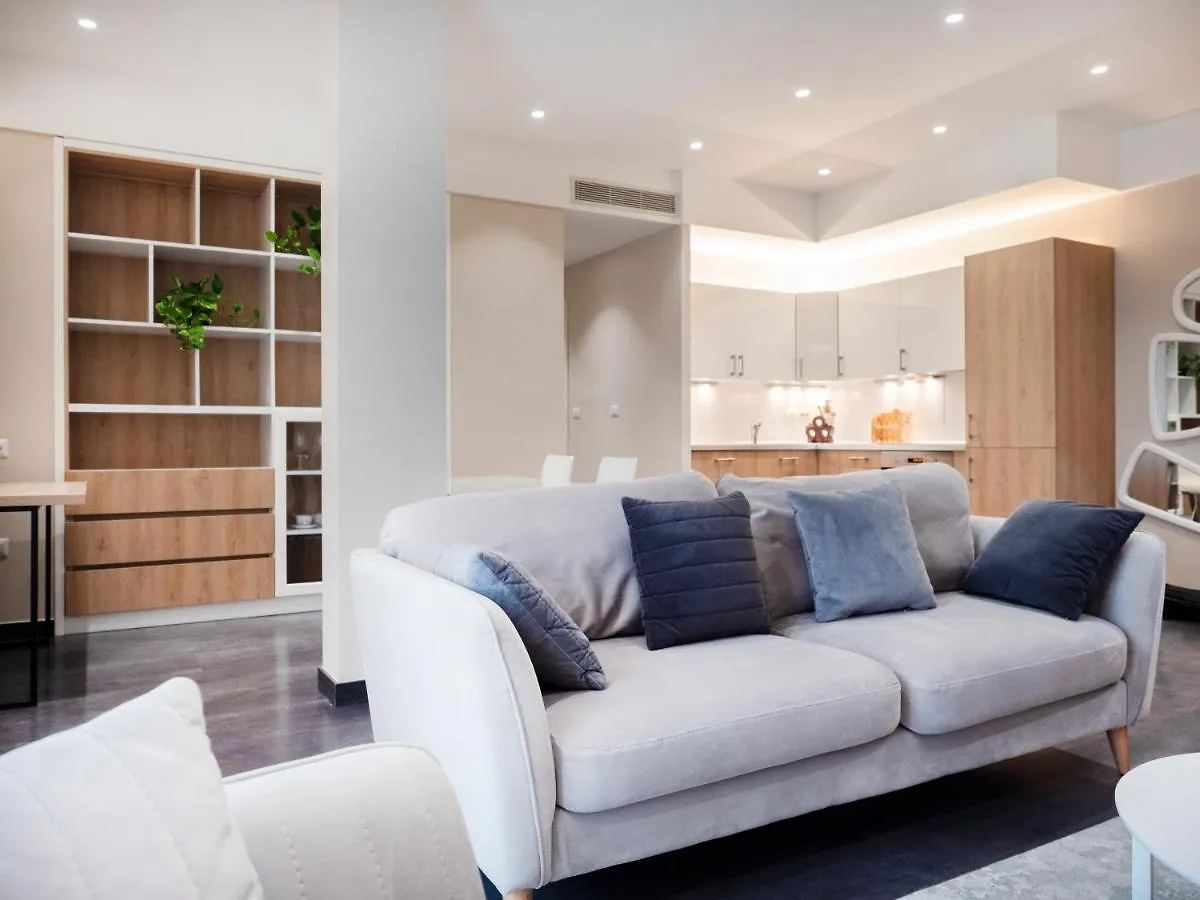Lake Drive Rooms&Apartments Tirana Albania