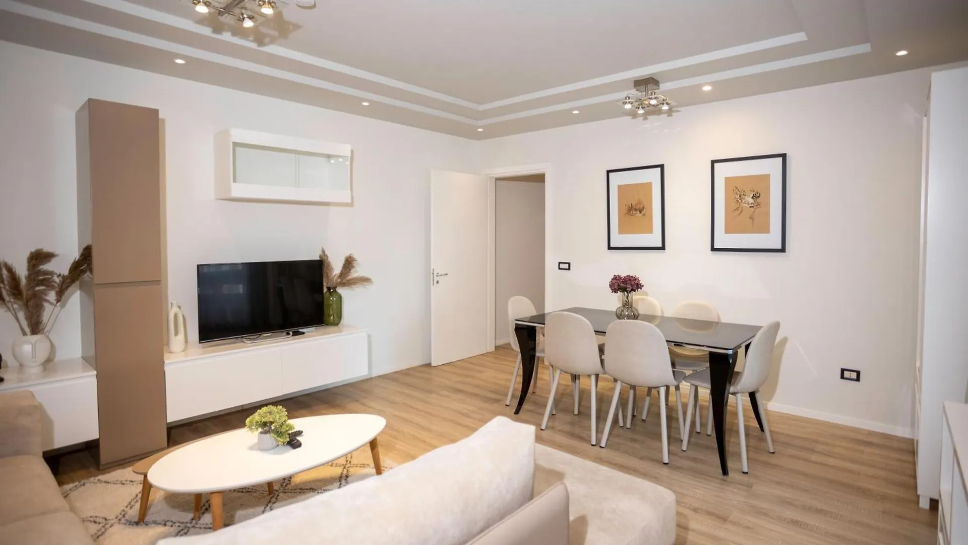 Lake Drive Rooms&Apartments Tirana